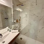 Hotel Kyriad Direct