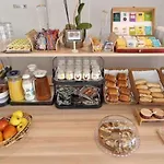 Kyriad Direct Hotel Arpajon
