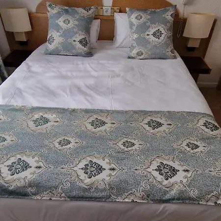 Hotel Kyriad Direct