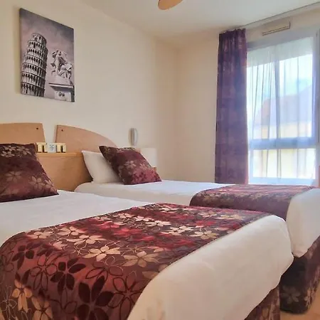 Hotel Kyriad Direct Arpajon