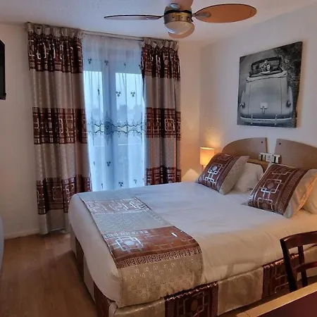 Kyriad Direct Hotel 2*