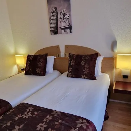 Kyriad Direct Hotel