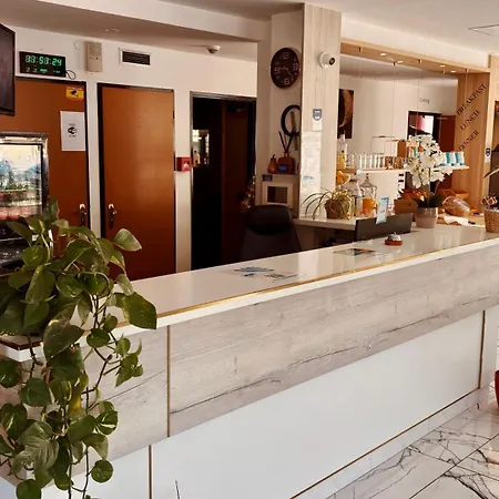 Kyriad Direct Hotel Arpajon