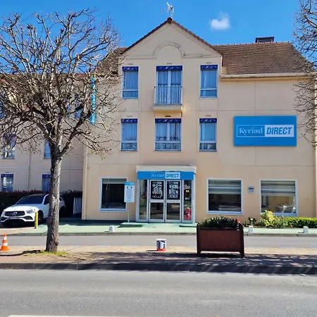 Отель Kyriad Direct Арпажон