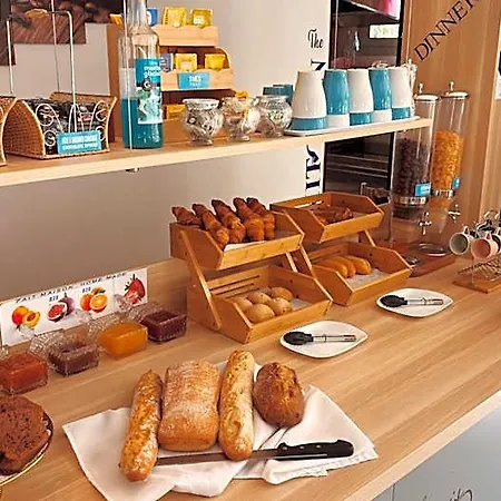 酒店 Kyriad Direct 阿尔帕容