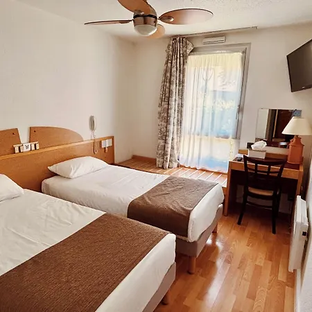 Kyriad Direct Hotel